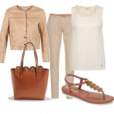 Outfit I toni del beige