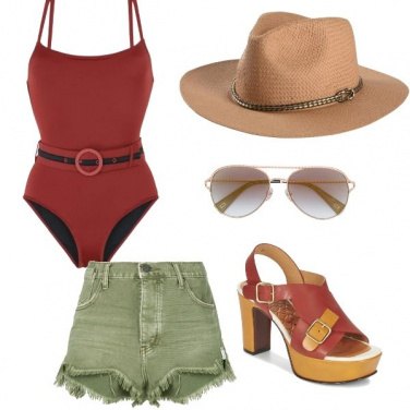 Outfit Al mare con le amiche