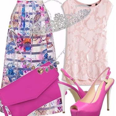 Outfit Reginetta della serata