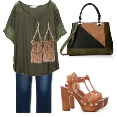 Outfit Verde militare e pinocchietto
