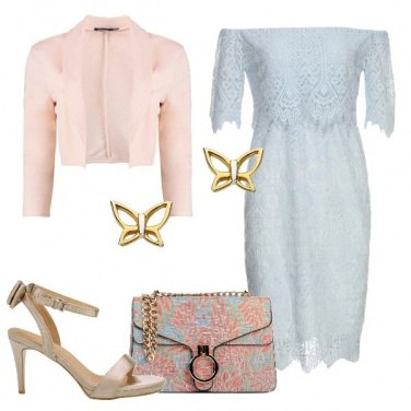 Outfit Il vestito in pizzo azzurro polvere