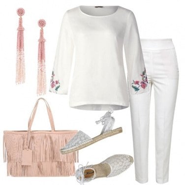 Outfit Blusa bianca con ricami