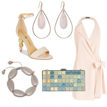 Outfit Occhio al tacco!