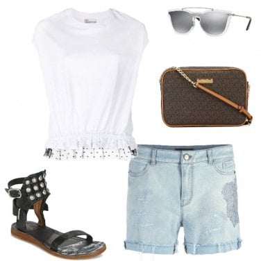 Outfit Tracolla e shorts