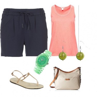 Outfit Outfit con accessori verdi