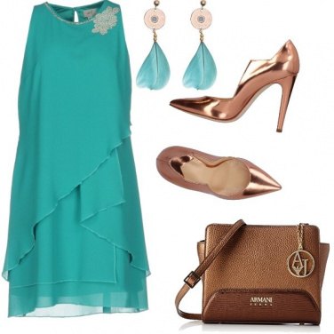 Outfit Bronzo e turchese