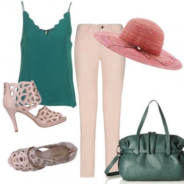 Outfit Un cappello per la città