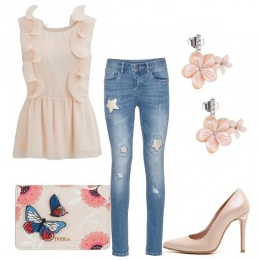 Outfit Romanticamente io...