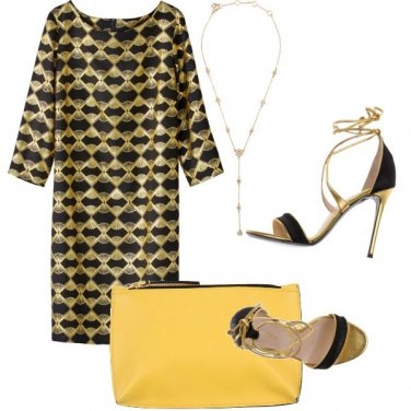 Outfit Giallo oro e nero