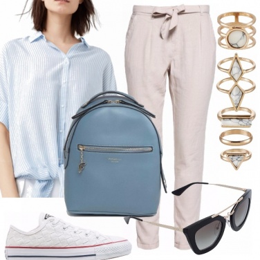 Outfit Beige ed azzurro