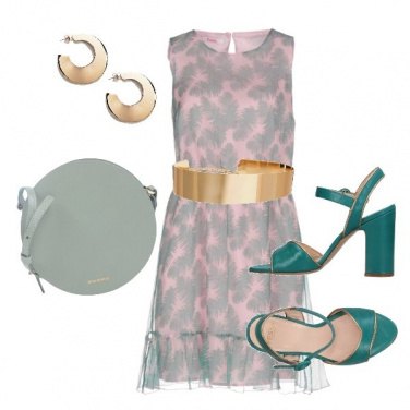 Outfit La cintura dorata