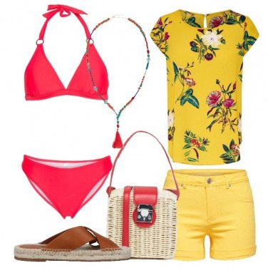 Outfit In spiaggia coloratissima