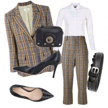 Outfit Occhio all’obiettivo 🎥