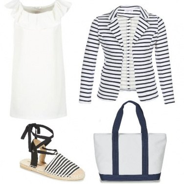 Outfit In riva al mare