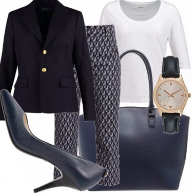 Outfit Ritorniamo alla sobrietà lavorativa