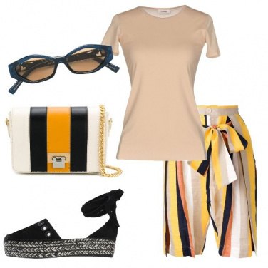 Outfit Un pantaloncino per l\'ufficio