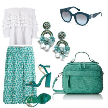 Outfit Rouches e scollo a barca