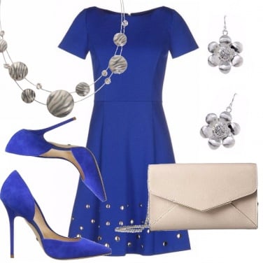 Outfit Incantevole bluette
