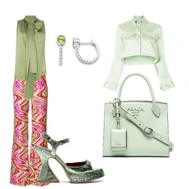 Outfit Tonalita verde acido