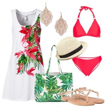 Outfit Fantasie tropicali in spiaggia