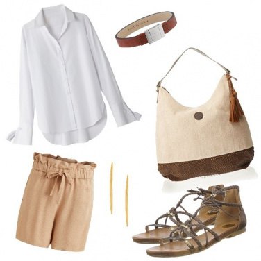 Outfit Safari woman