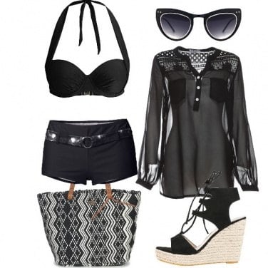 Outfit Pantera nera on the beach!