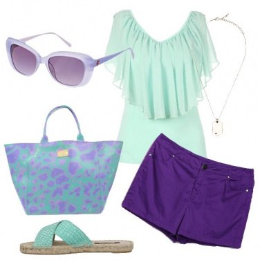 Outfit Shorts ultra violet e top menta