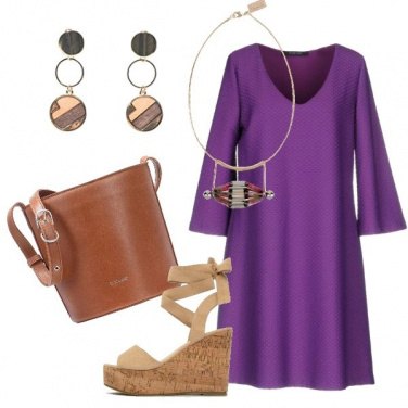 Outfit Il vestito a trapezio ultra violet