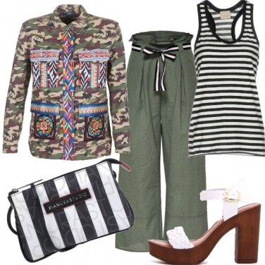 Outfit Military mood e sandali glam