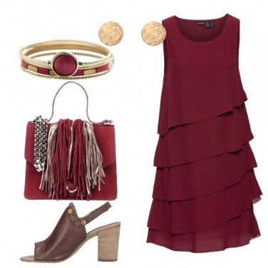 Outfit Il vestito con volants