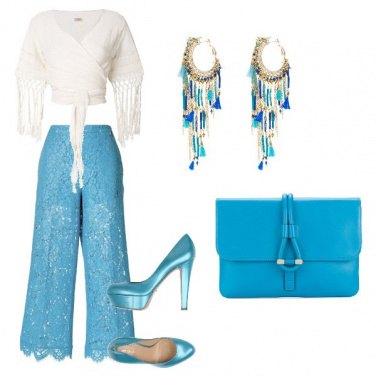 Outfit Coktail in giardino