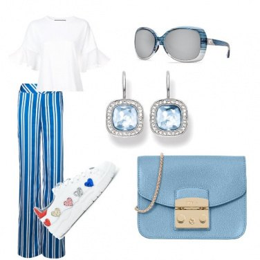 Outfit Sneakers e pantaloni a righe