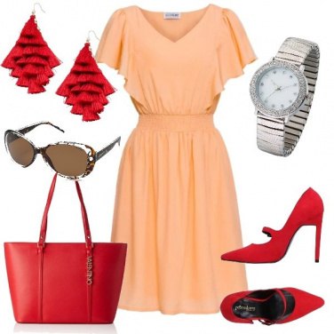 Outfit Rosso e albicocca