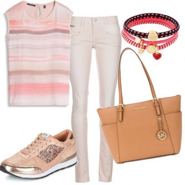 Outfit Rosa aranciato