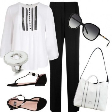 Outfit fashion show