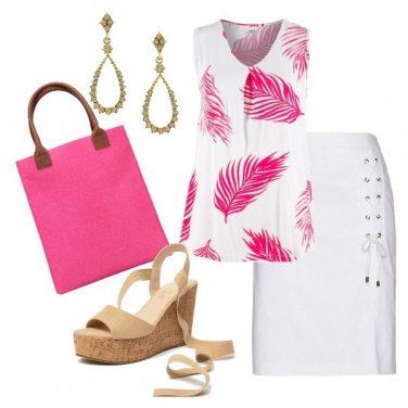 Outfit Gonna bianca e top con stampa