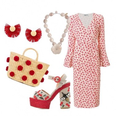 Outfit Trendy con l\'abito a portafoglio