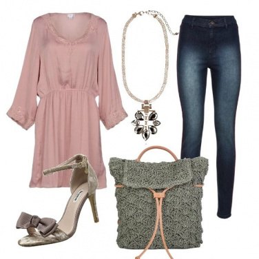 Outfit Borsa crochet e minidress