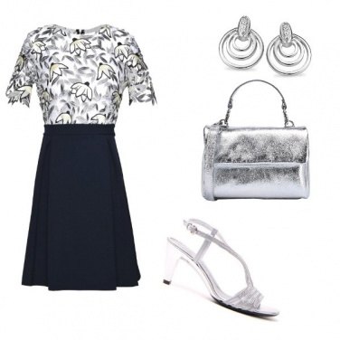 Outfit Sandalo gioiello per serata chic