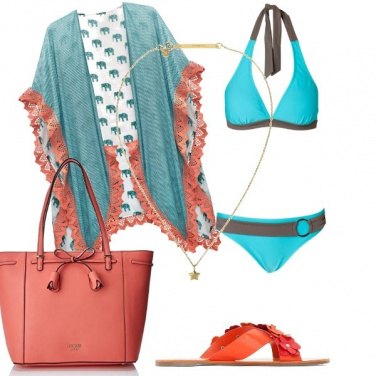 Outfit Turchese ed albicocca al mare