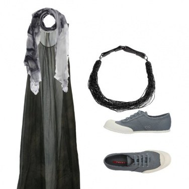 Outfit Grigio estivo