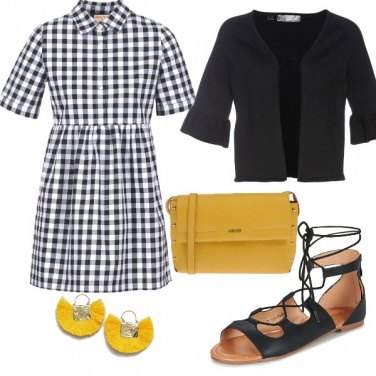 Outfit Yellow touch