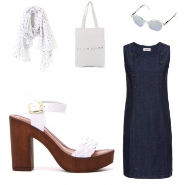 Outfit Focus sul sandalo