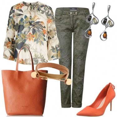 Outfit Un tocco di arancione