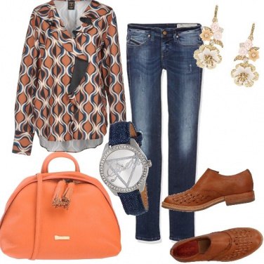 Outfit Denim e camicia di seta
