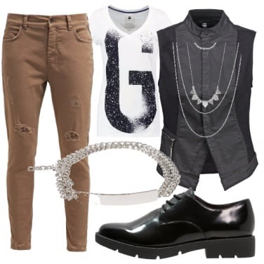 Outfit Military-rock