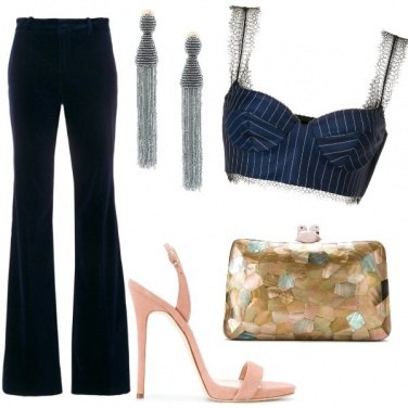 Outfit Reggiseno in vista
