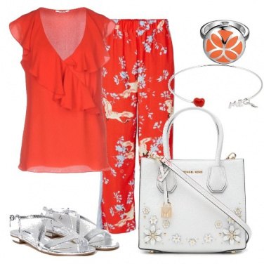 Outfit Pantalone con banda laterale a contrasto