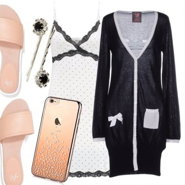 Outfit Carine in casa