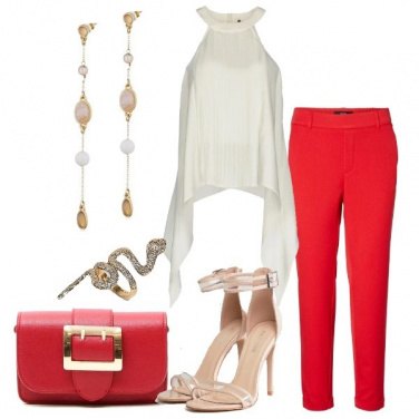 Outfit Pantalone rosso e top plissé